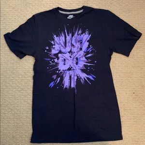 Nike t-shirt